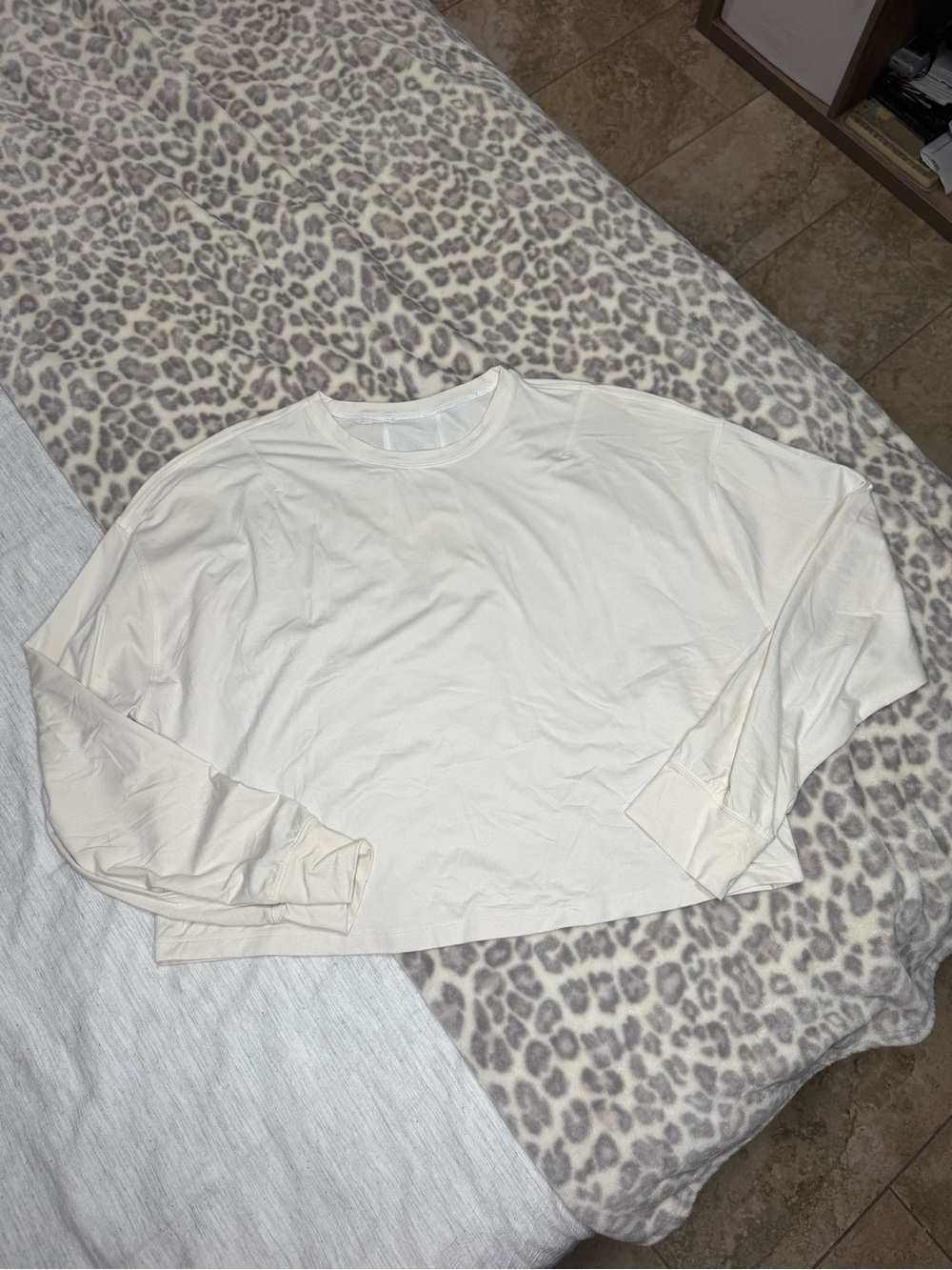 Lululemon Long-Sleeve Crewneck Shirt in Off-White